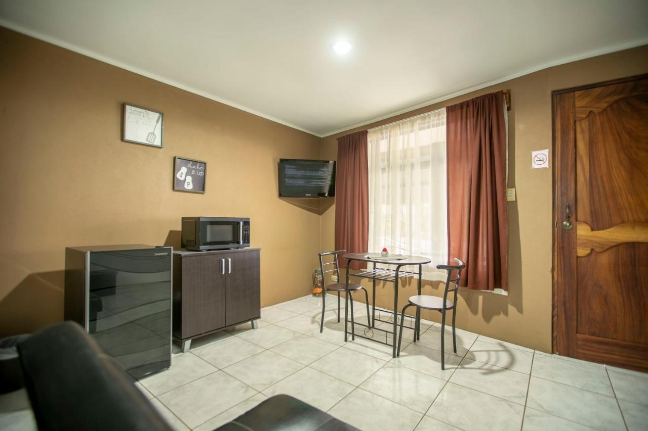 Coati Arenal Lodge La Fortuna Екстер'єр фото