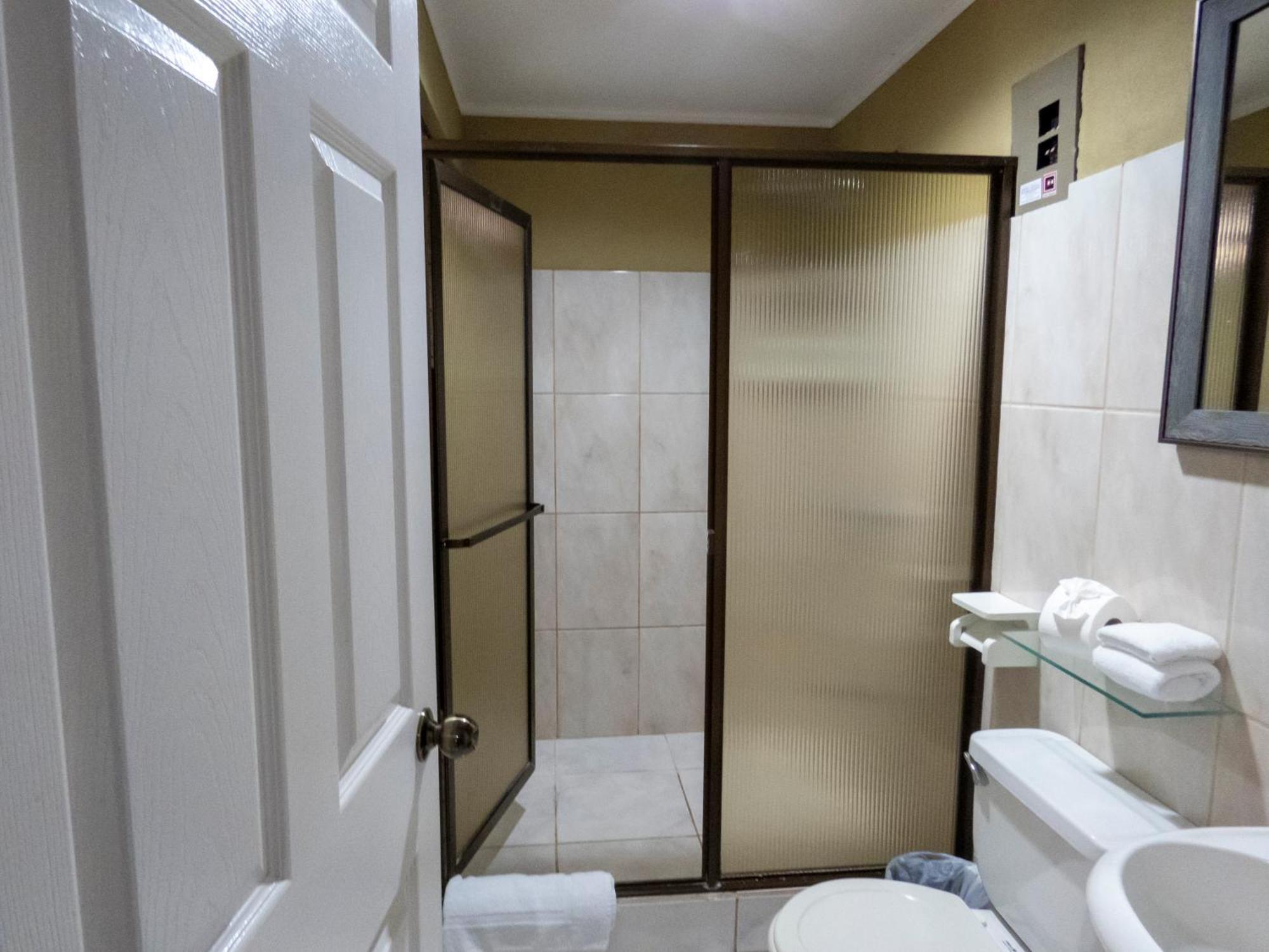 Coati Arenal Lodge La Fortuna Екстер'єр фото